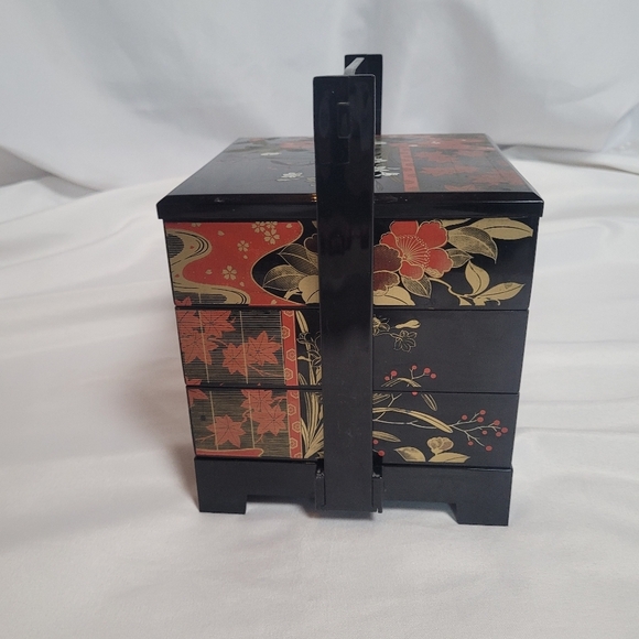 Vintage Japanese Black Laquerware 3 Tier Bento Trinket Box - Picture 2 of 11